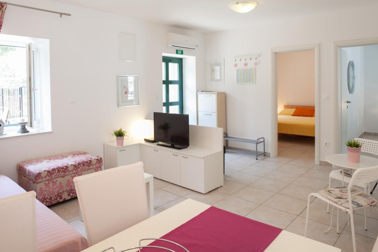 Apartment Bura 1 Makarska Zewnętrze zdjęcie